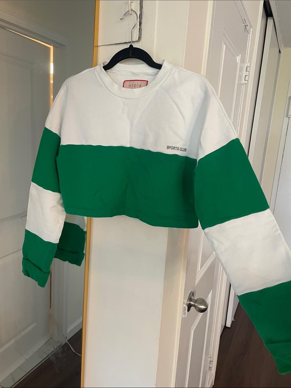 Atoir White and Green Colorblock Cropped Crewneck Sweatshirt